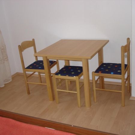 Apartments Vjera Krk Town Kültér fotó