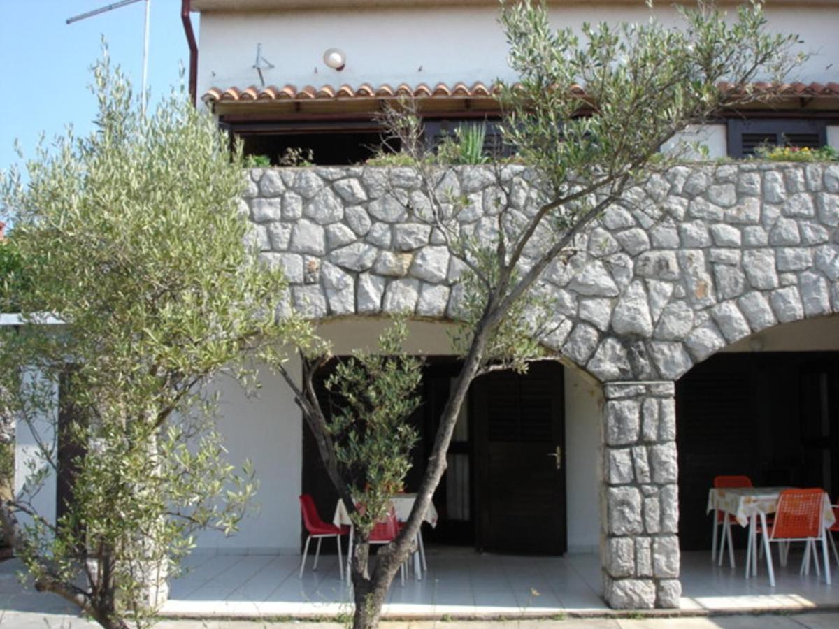 Apartments Vjera Krk Town Kültér fotó